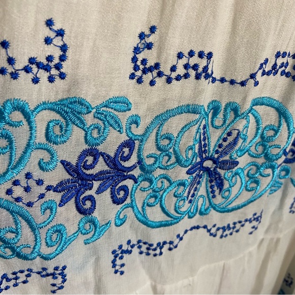 Nightcap Greek Isle off shoulder maxi dress - Picture 6 of 11